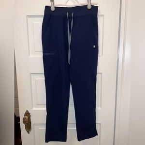 Figs yola skinny scrub pants